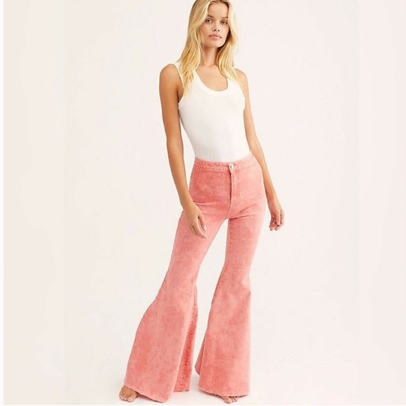 Free People Denim - NWT Free People Float On Flare Washed Pink Jean 26